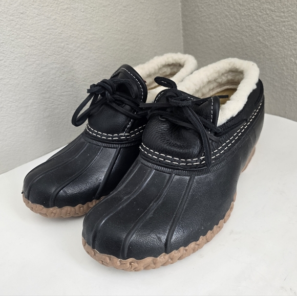 L.L. Bean Boots Rubber Moc Women's Low Waterproof Primaloft Lined Shoes US 6 - Picture 3 of 9